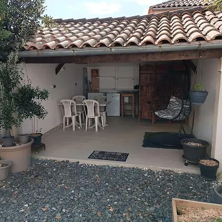 Petite Maison De Ville Miramont-de-Guyenne Exterior photo